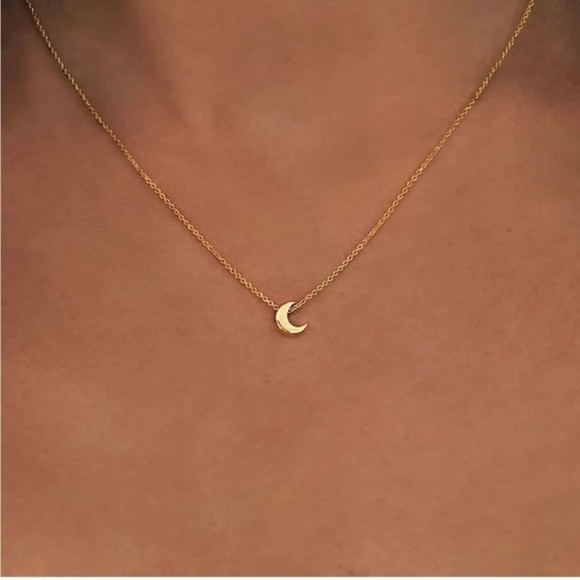 Jewelry - Gold 14k Gold Plated Moon Pendant Necklace